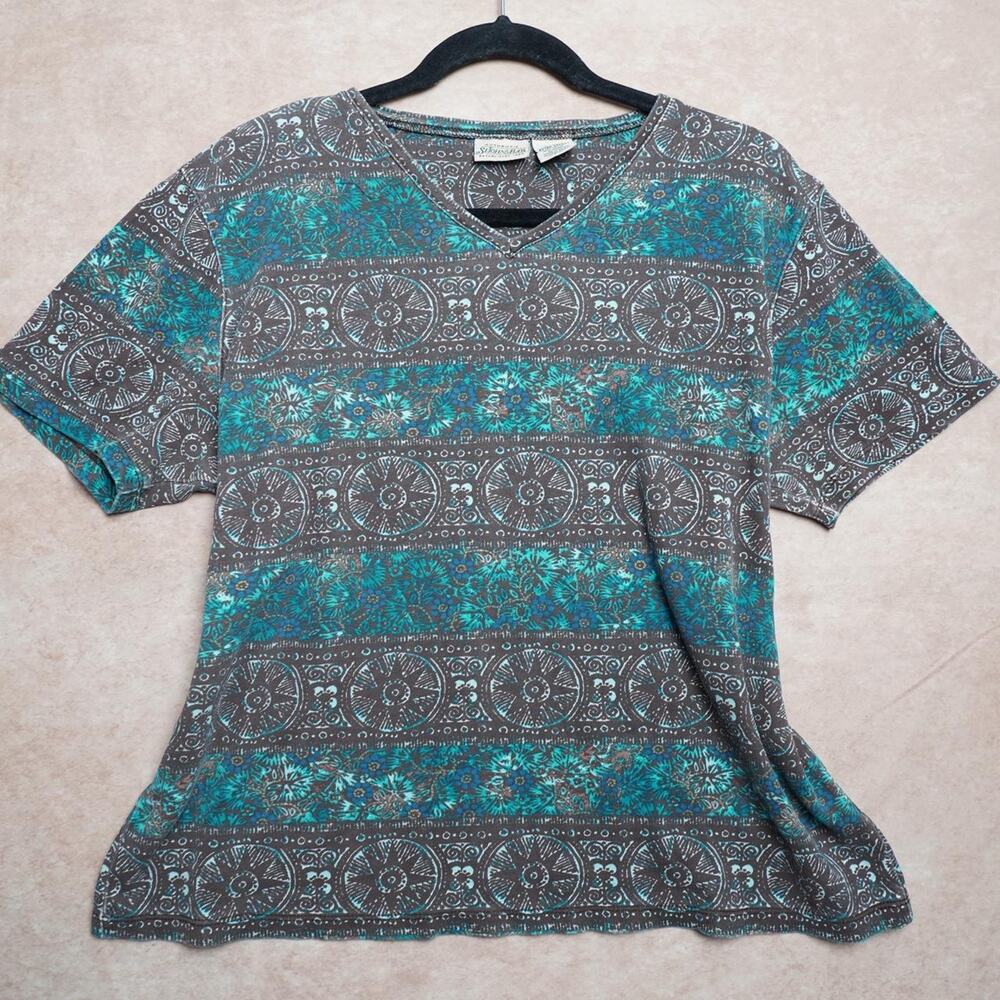 St Johns Bay Y2K Tribal V Neck Tee XL